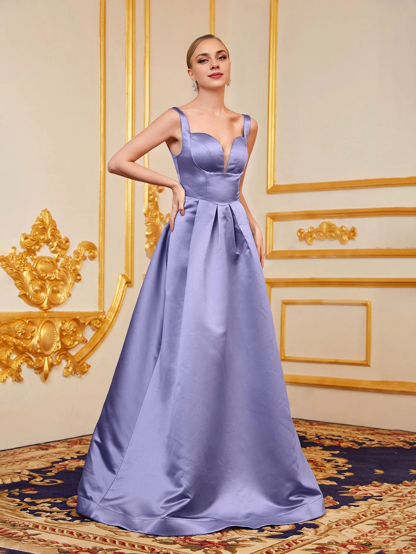 QIAIWAN  Elegant sleeveless backless satin ball gown from