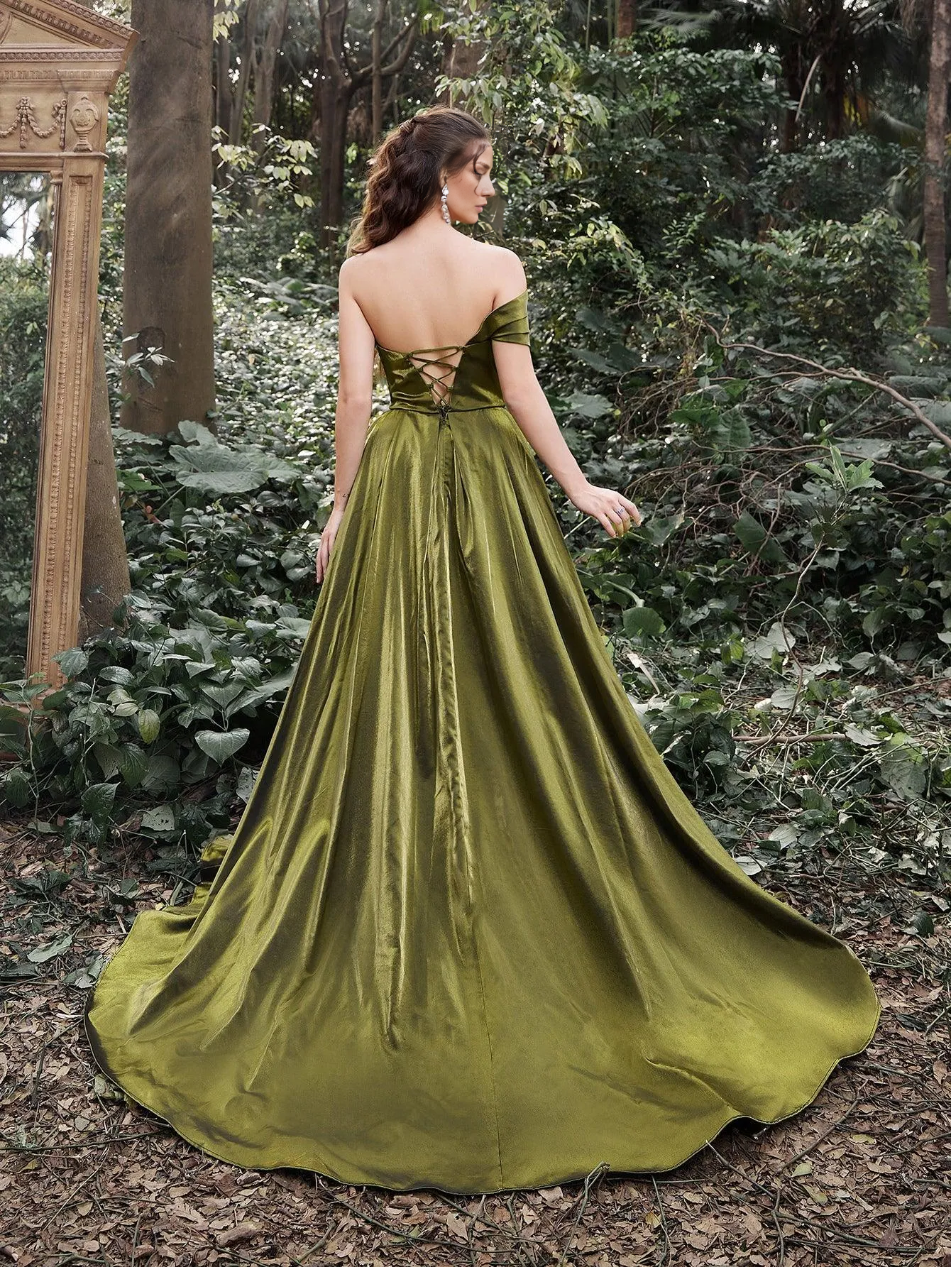 Gorgeous wrinkled tight off shoulder slit satin ballroom dress