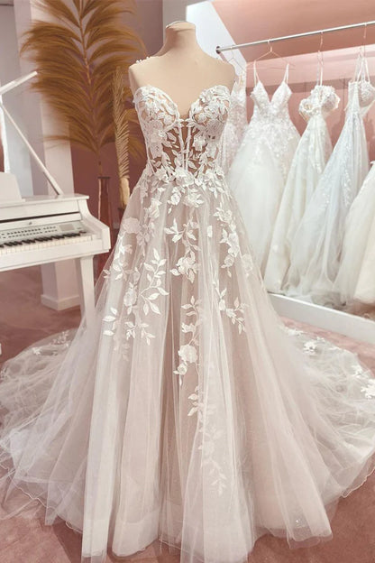 Fairy A Line Sweetheart Tulle Long Wedding Dresses with Appliques