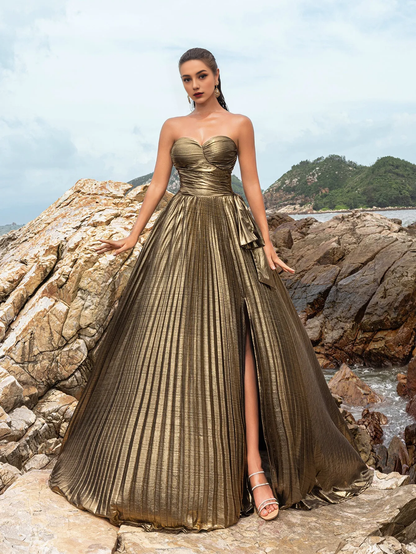 QIAIWAN Gorgeous Wrinkled Tight Strapless and Sleeveless Ball Dress