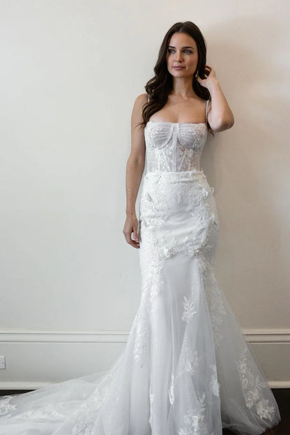 Mermaid Spaghetti Straps White Tulle Wedding Dresses with Appliques