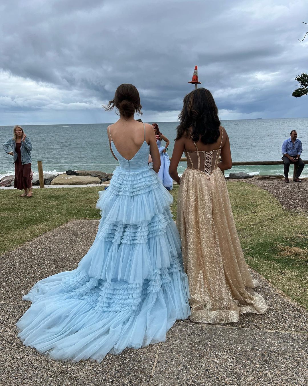 Cute Ball Gown V Neck Light Blue Tulle Prom Dresses