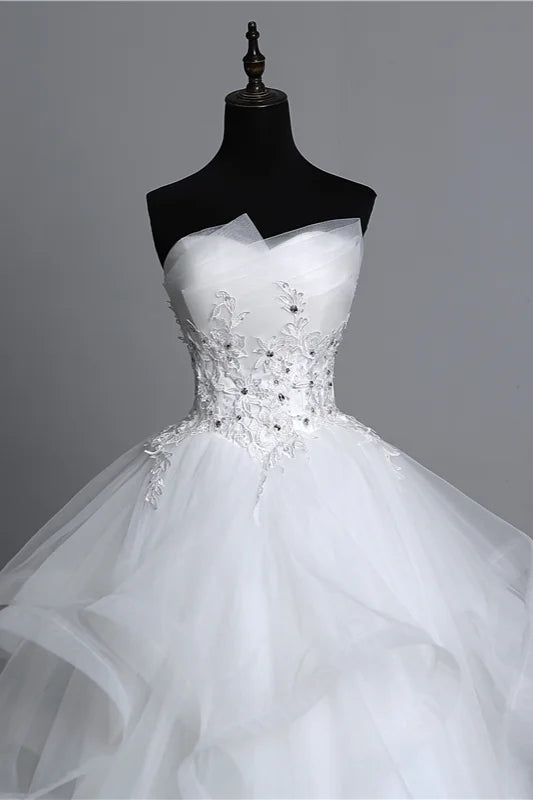 Elegant Ball Gowns Strapless Layers Wedding Gown With Appliques Beadings