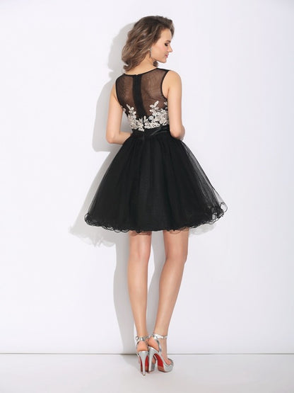 A-Line/Princess Scoop Ruffles Sleeveless Short Net Dresses