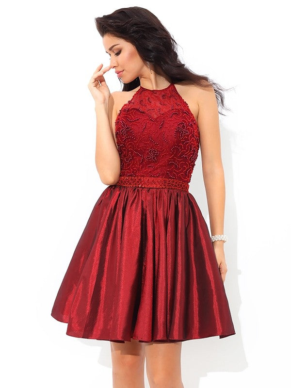 A-Line/Princess Halter Beading Sleeveless Short Taffeta Cocktail Dresses