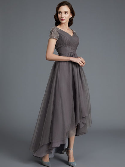 A-Line/Princess V-neck Short Sleeves Asymmetrical Tulle Mother of the Bride Dresses