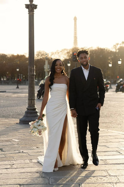 Elegant Sheath Strapless White Satin Wedding Dresses with Slit