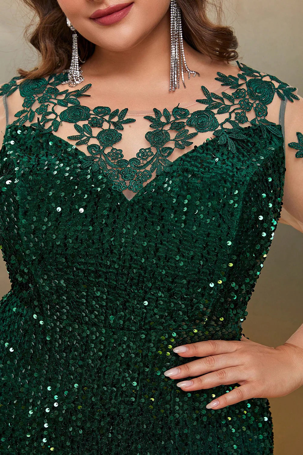 Sequin Dark Green Mermaid Plus Size Floor-length Prom Dress with Appliques