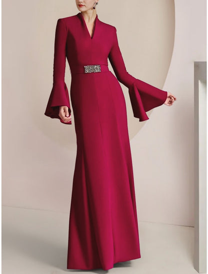 A-Line Mother of the Bride Dress Wedding Guest Elegant Party V Neck Floor Length Stretch Chiffon Long Sleeve with Pleats Crystal Brooch