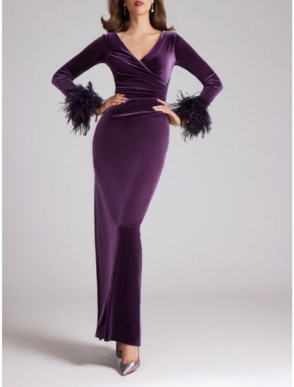 Sheath / Column Evening Gown Elegant Dress Formal Ankle Length Long Sleeve V Neck Velvet with Feather Ruched Slit