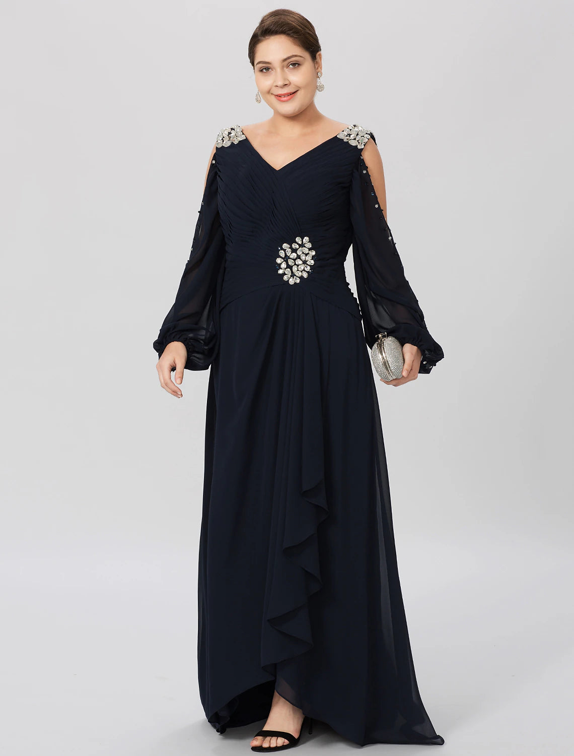 Sheath / Column Mother of the Bride Dress Plus Size Elegant High Low V Neck Asymmetrical Chiffon Stretch Satin Long Sleeve with Criss Cross Crystals