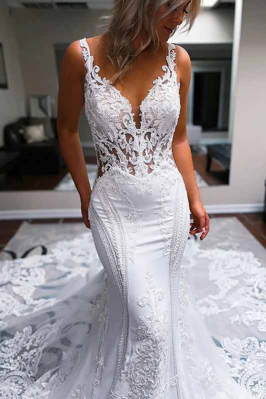 Elegant Mermaid V Neck White Lace Wedding Dresses with Train