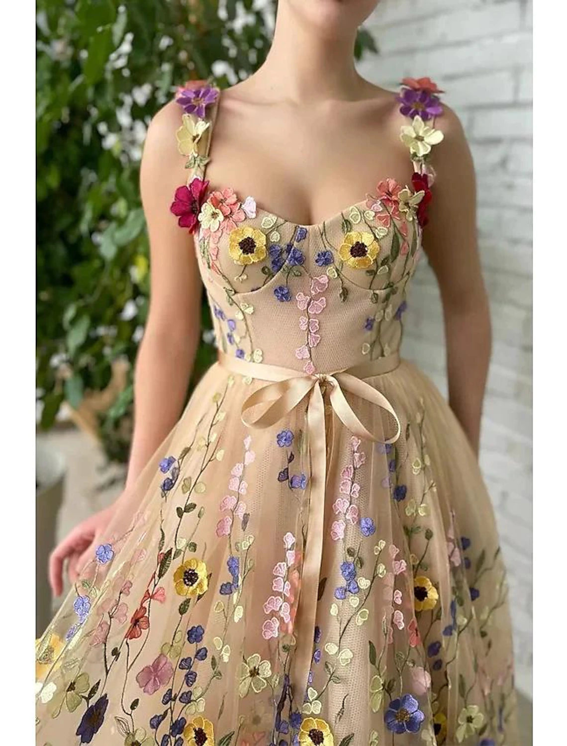 A-Line Prom Dresses Celebrity Style Dress Formal Wedding Guest Floor Length Sleeveless Spaghetti Strap Lace with Floral Print Appliques Shouder Flower