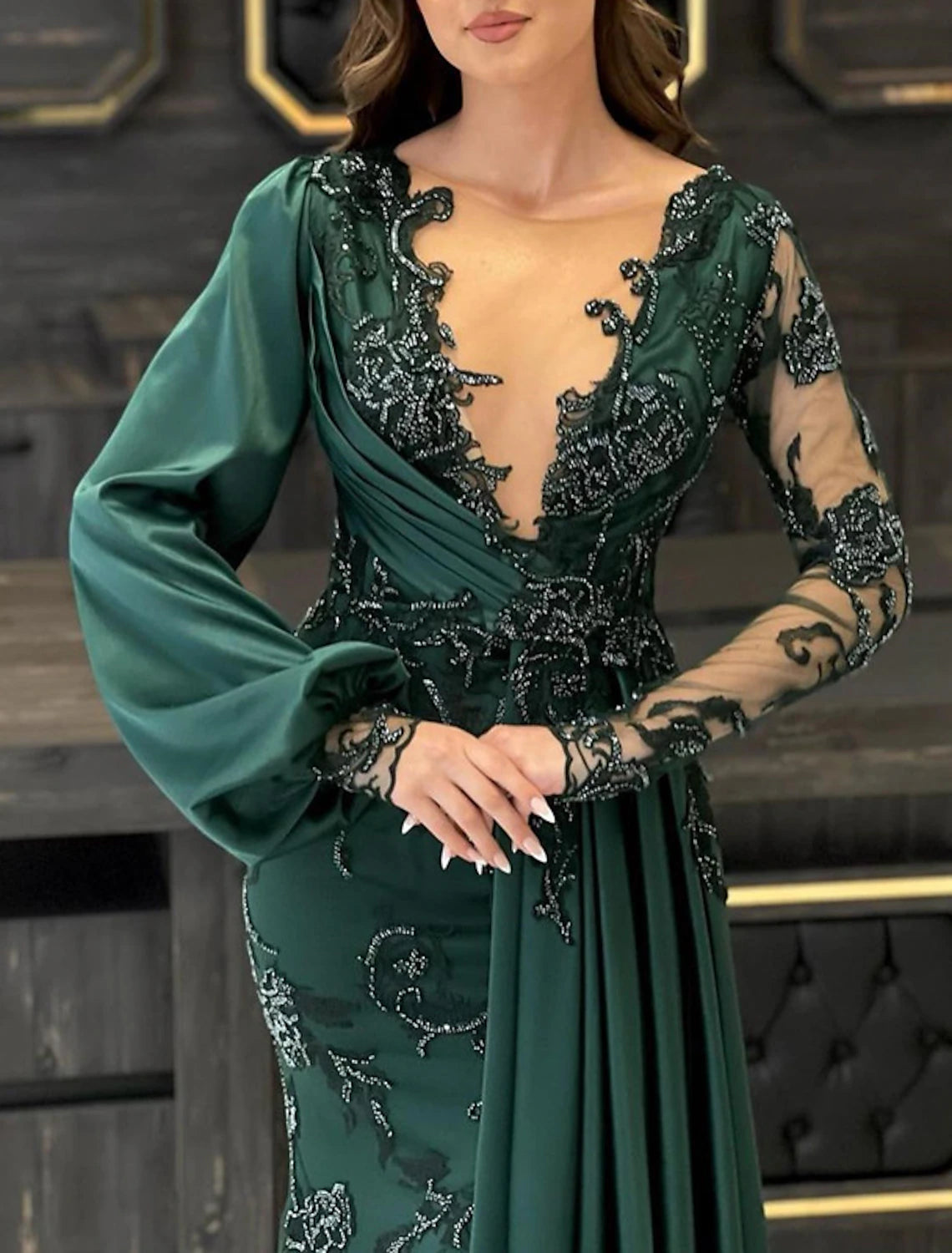 Mermaid / Trumpet Evening Gown Elegant Dress Formal Wedding Guest Floor Length Long Sleeve V Neck Fall Wedding Guest Lace with Appliques Pure Color