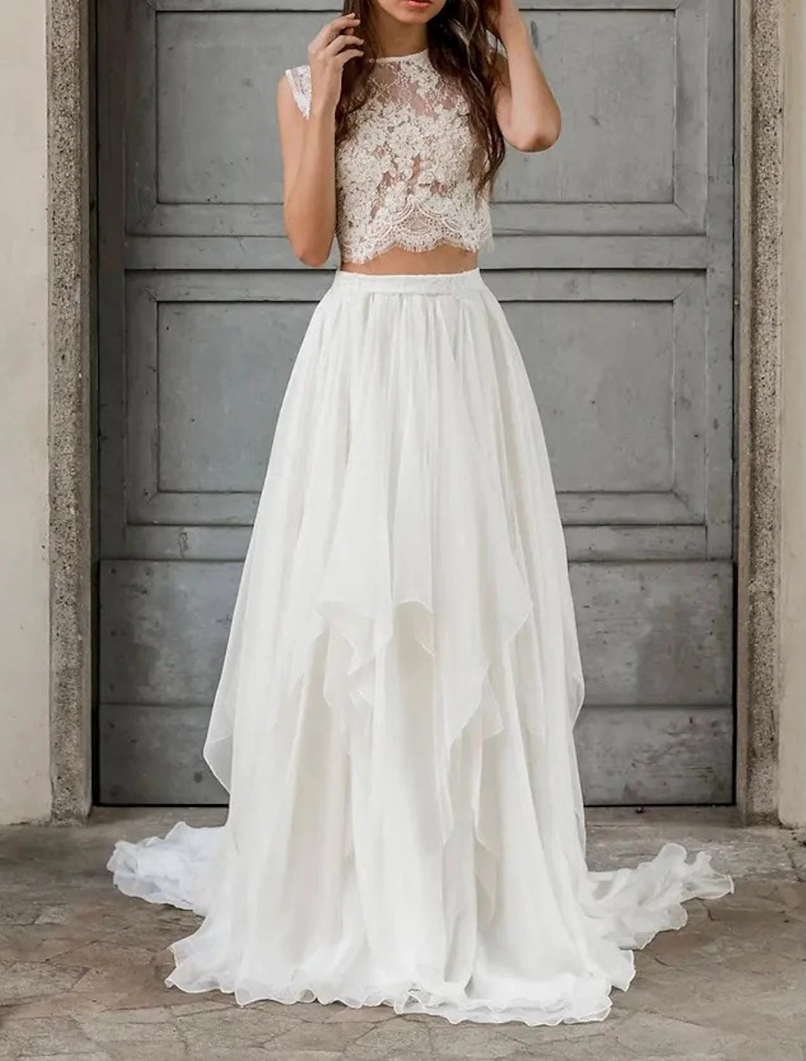 Boho Wedding Dresses Two Piece Scoop Neck Sleeveless Court Train Chiffon Bridal Suits Bridal Gowns With Appliques Solid Color