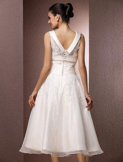 Hall Wedding Dresses A-Line Illusion Neck Sleeveless Tea Length Lace Bridal Gowns With Pearl Beading