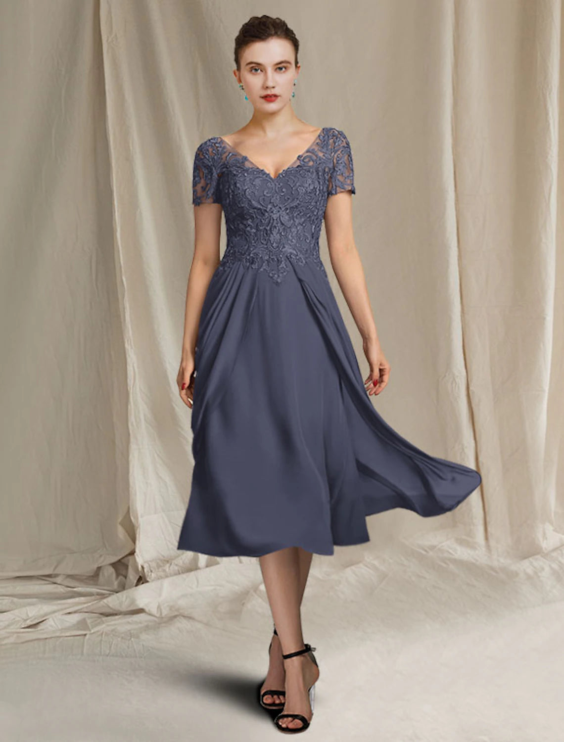 A-Line Mother of the Bride Dress Plus Size Elegant V Neck Tea Length Chiffon Lace Short Sleeve with Pleats Appliques