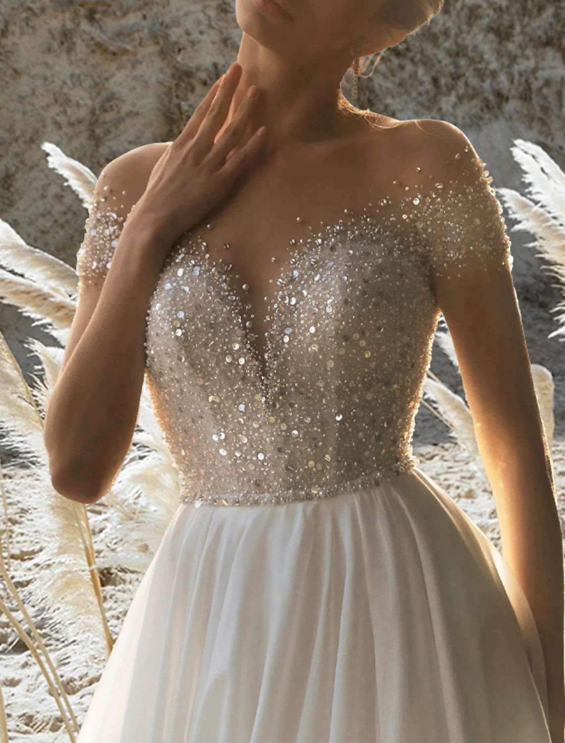 Beach Formal Wedding Dresses A-Line Off Shoulder Short Sleeve Court Train Chiffon Bridal Gowns With Pleats Beading