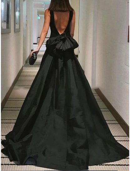 A-Line Evening Gown Elegant Dress Formal Court Train Black Dress Sleeveless Jewel Neck Satin with Bow(s) Pleats 2023