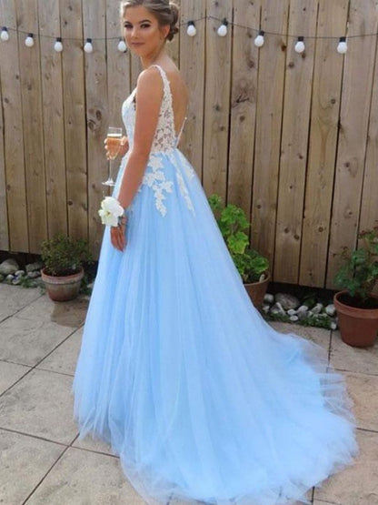 A-Line/Princess V-neck Sleeveless Sweep/Brush Train Applique Tulle Dresses