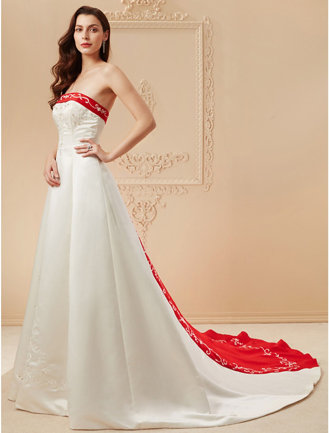 Open Back Wedding Dresses Sweep / Brush Train Ball Gown Strapless Strapless Satin With Embroidery Appliques  Bridal Gowns