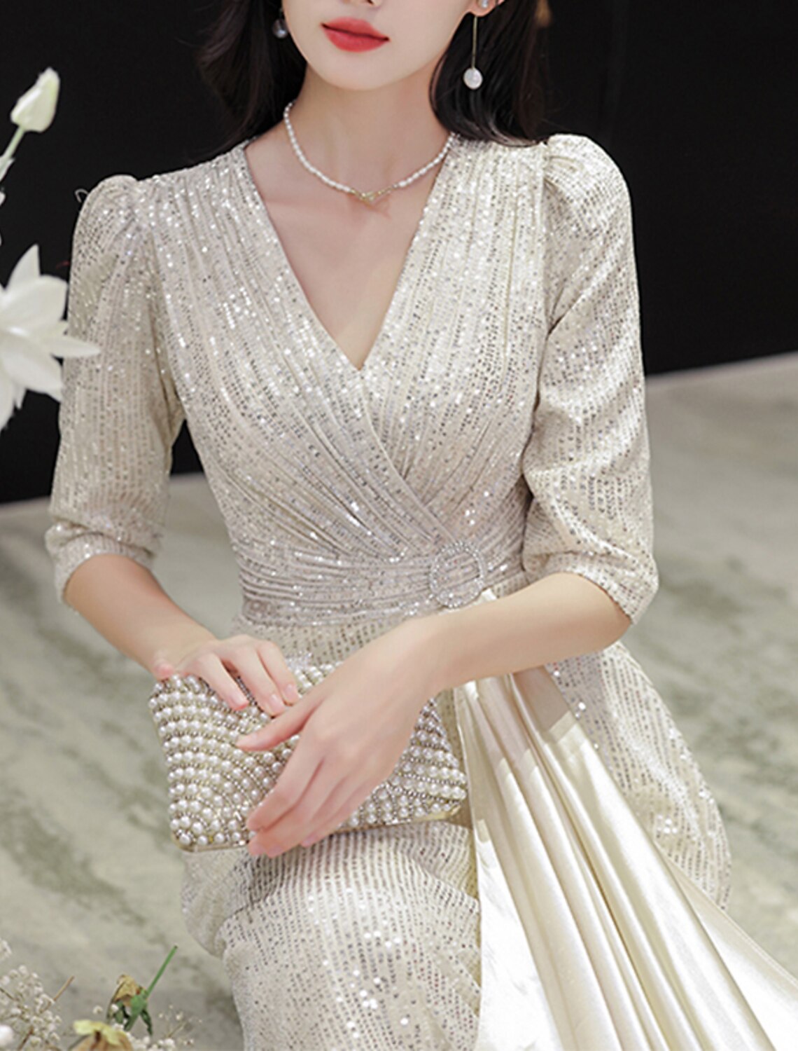 A-Line Evening Gown Elegant Dress Wedding Guest Prom Floor Length Half Sleeve V Neck Sequined with Glitter Fringe Tassel