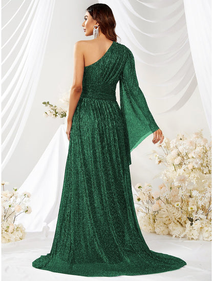 A-Line Wedding Guest Dresses Sparkle Christmas Green Dress Formal Evening Party Sweep / Brush Train Long Sleeve One Shoulder Polyester with Glitter Slit