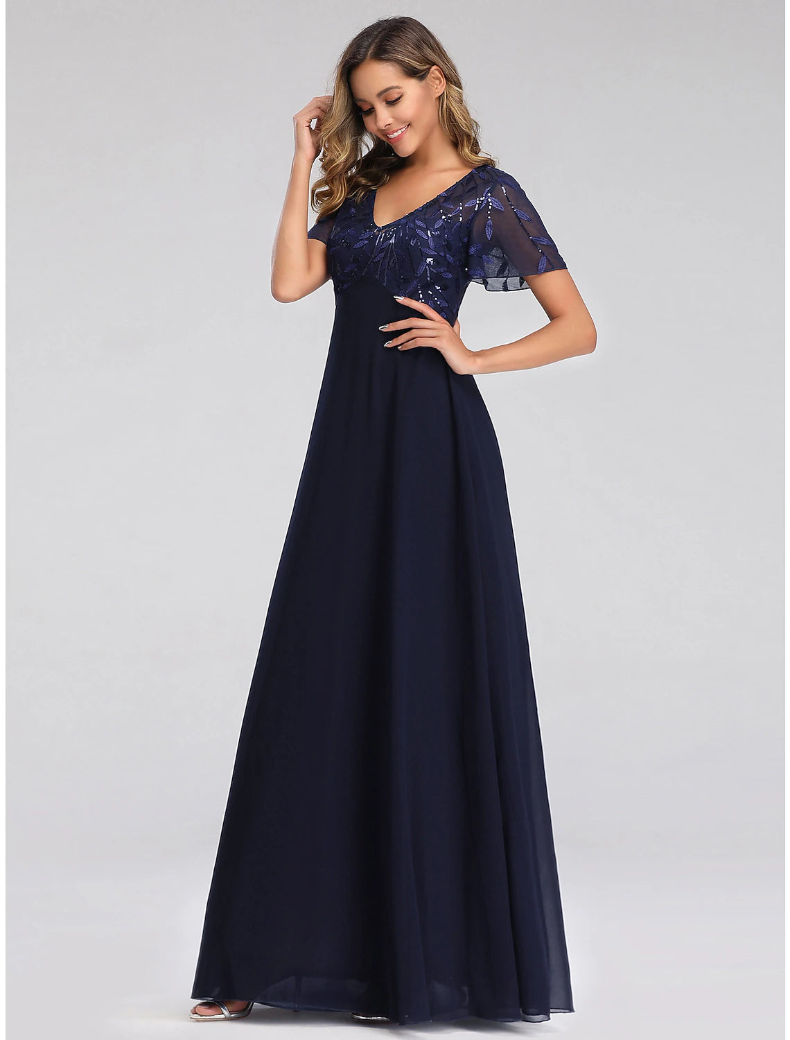 A-Line Wedding Guest Dresses Elegant Dress Fall Floor Length Short Sleeve V Neck Bridesmaid Dress Tulle with Sequin Appliques