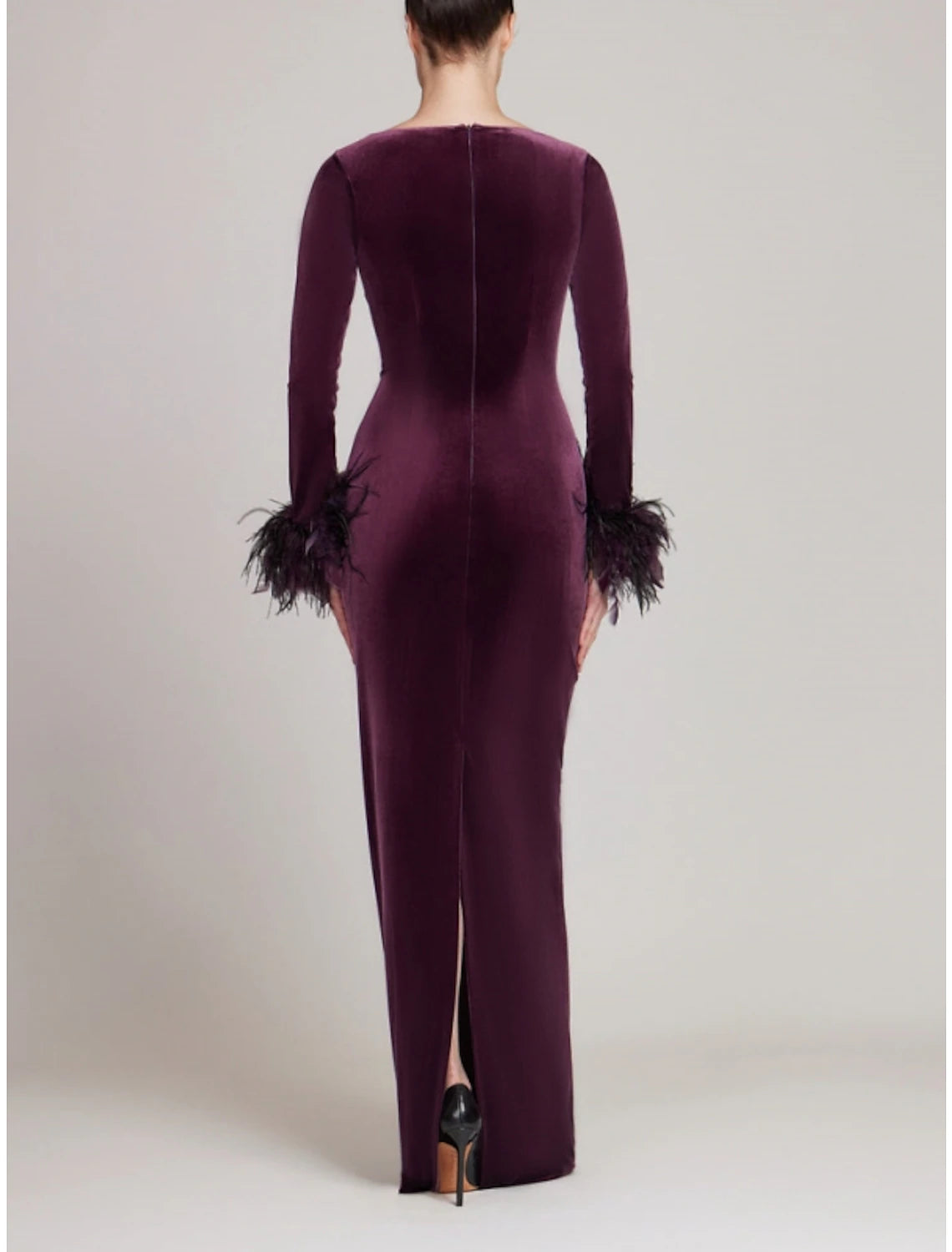 Sheath / Column Evening Gown Elegant Dress Formal Ankle Length Long Sleeve V Neck Velvet with Feather Ruched Slit