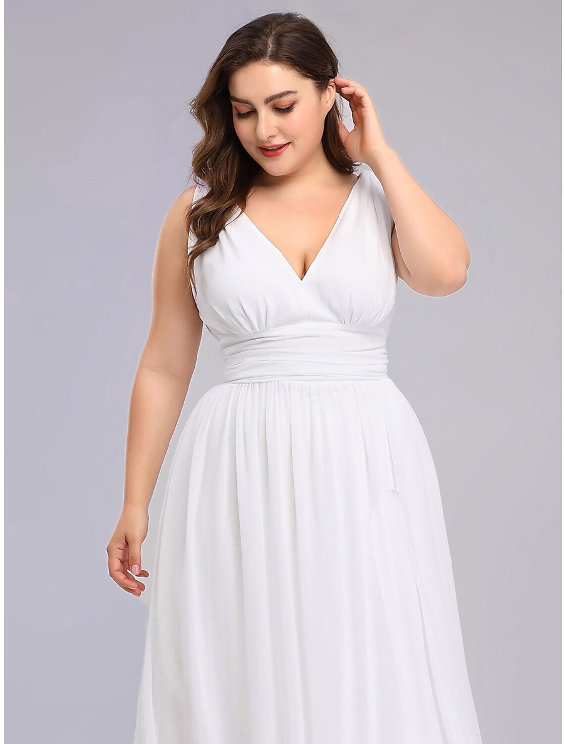 A-Line Plus Size Wedding Guest Formal Evening Dress V Neck V Back Sleeveless Floor Length Chiffon with Pleats