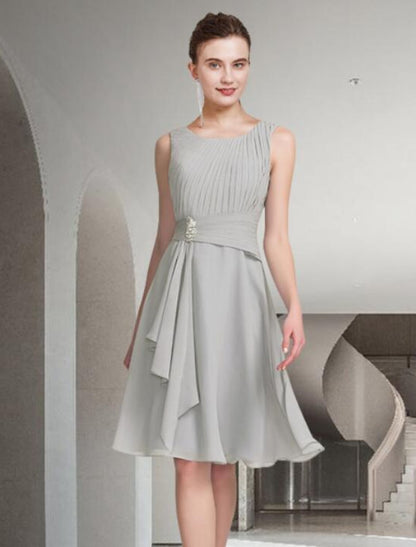 Two Piece A-Line Mother of the Bride Dress Church Elegant Jewel Neck Knee Length Chiffon Sleeveless with Pleats Ruched