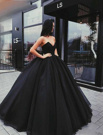 Black Wedding Dresses Formal Ball Gown Sweetheart Strapless Floor Length Satin Engagement Gothic Fall Halloween Bridal Gowns With Drapin