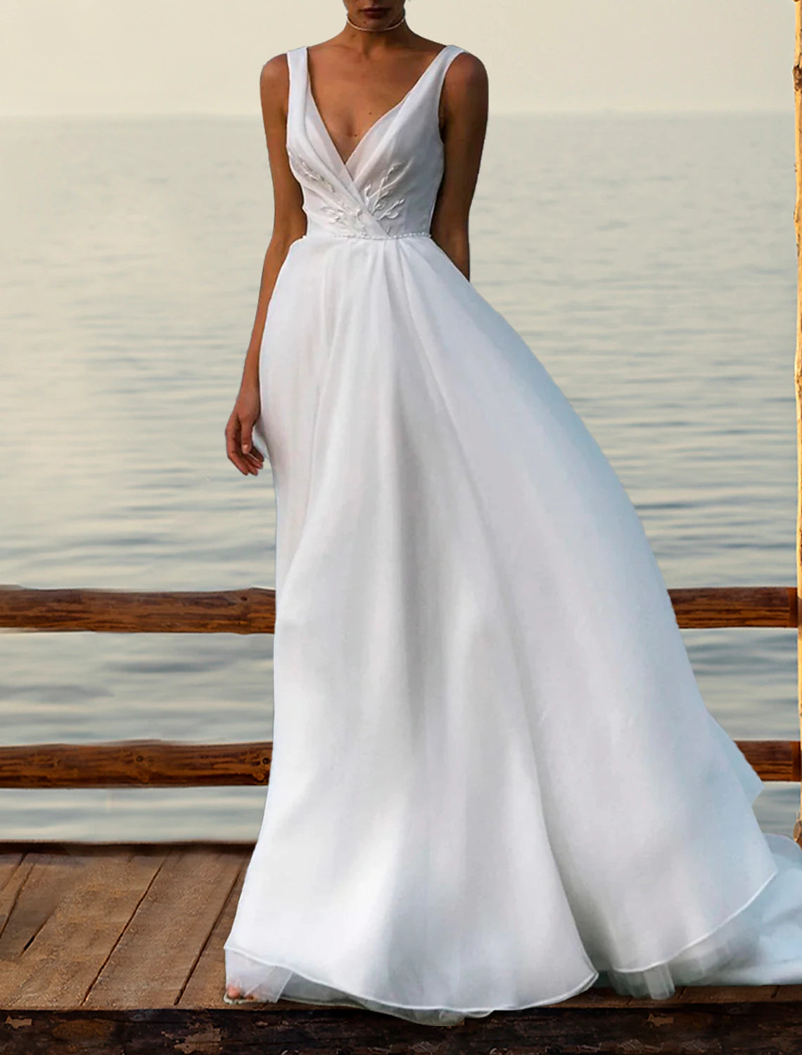 Beach Boho Wedding Dresses A-Line V Neck Sleeveless Court Train Chiffon Bridal Gowns With Split Front Solid Color